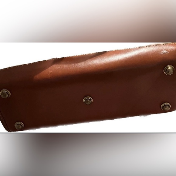 Dooney & Bourke - Picture 2 of 3